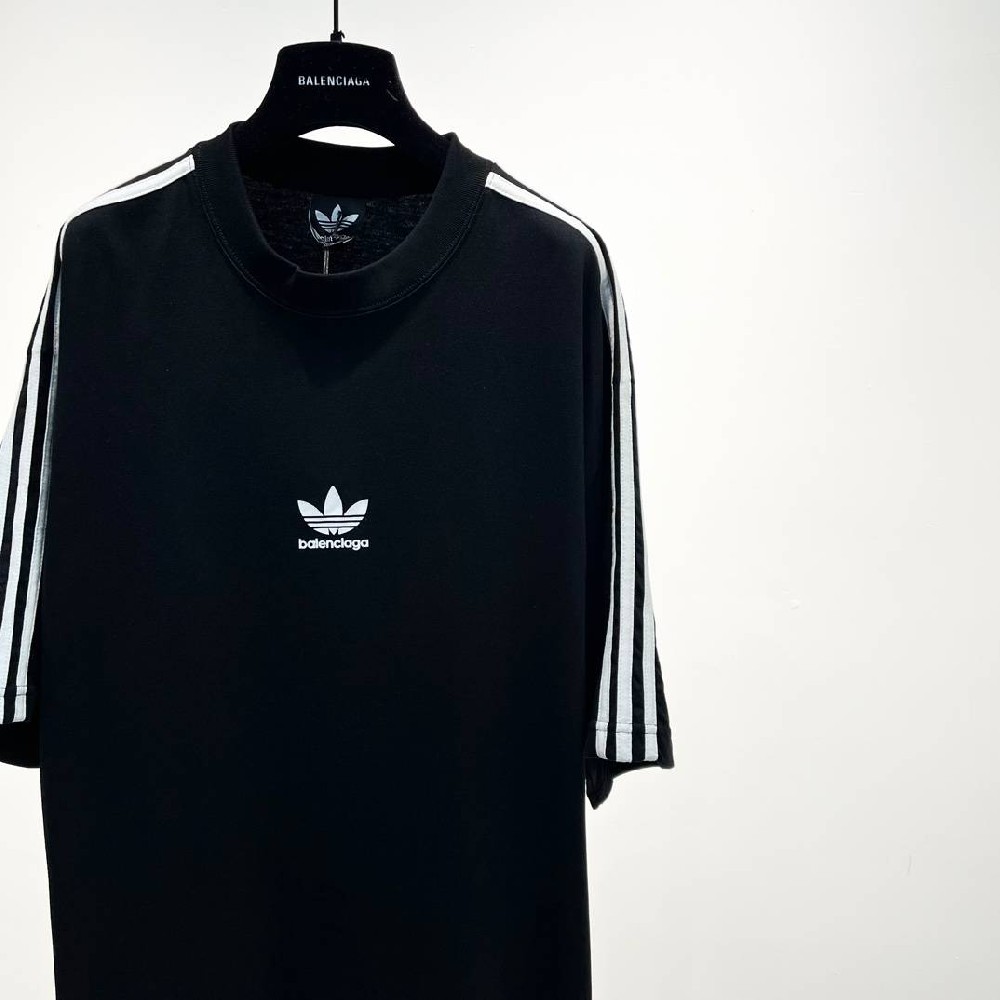 Balenciaga T-shirt BAY0019