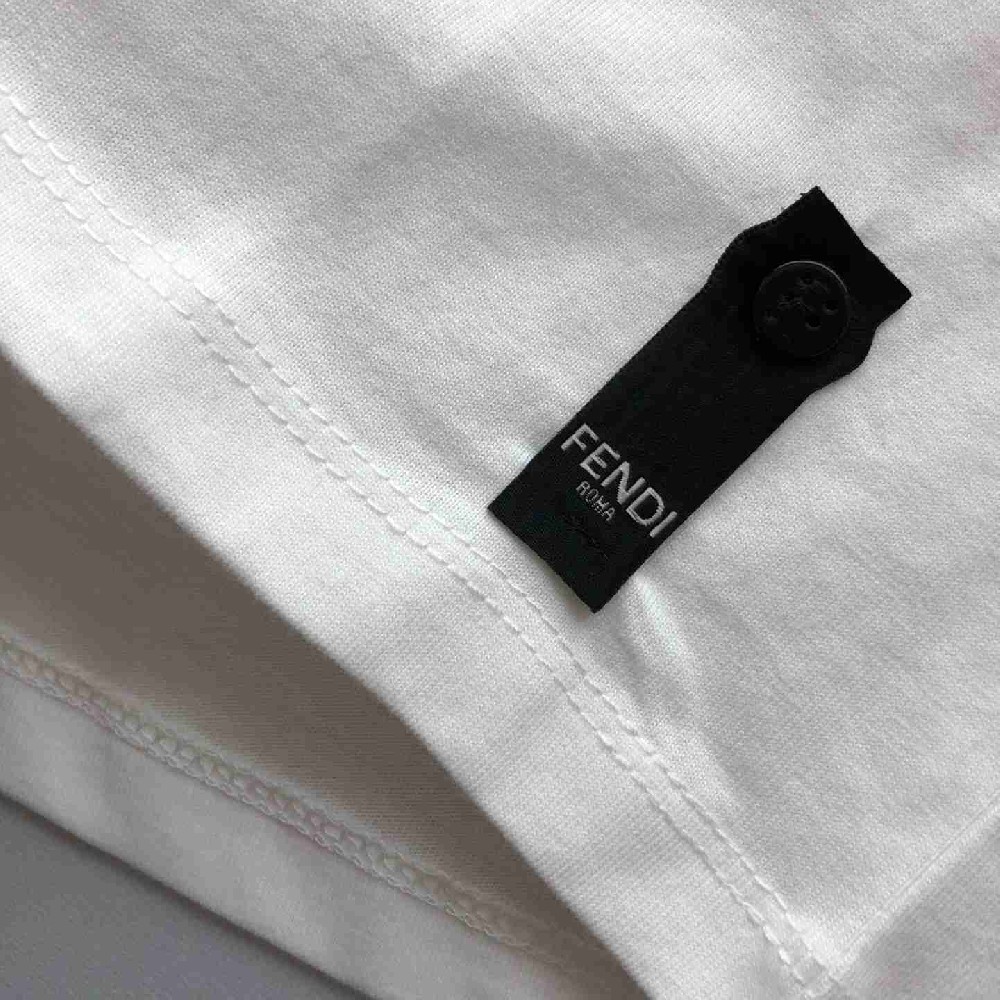 Fendi   T Shirt FEY0130