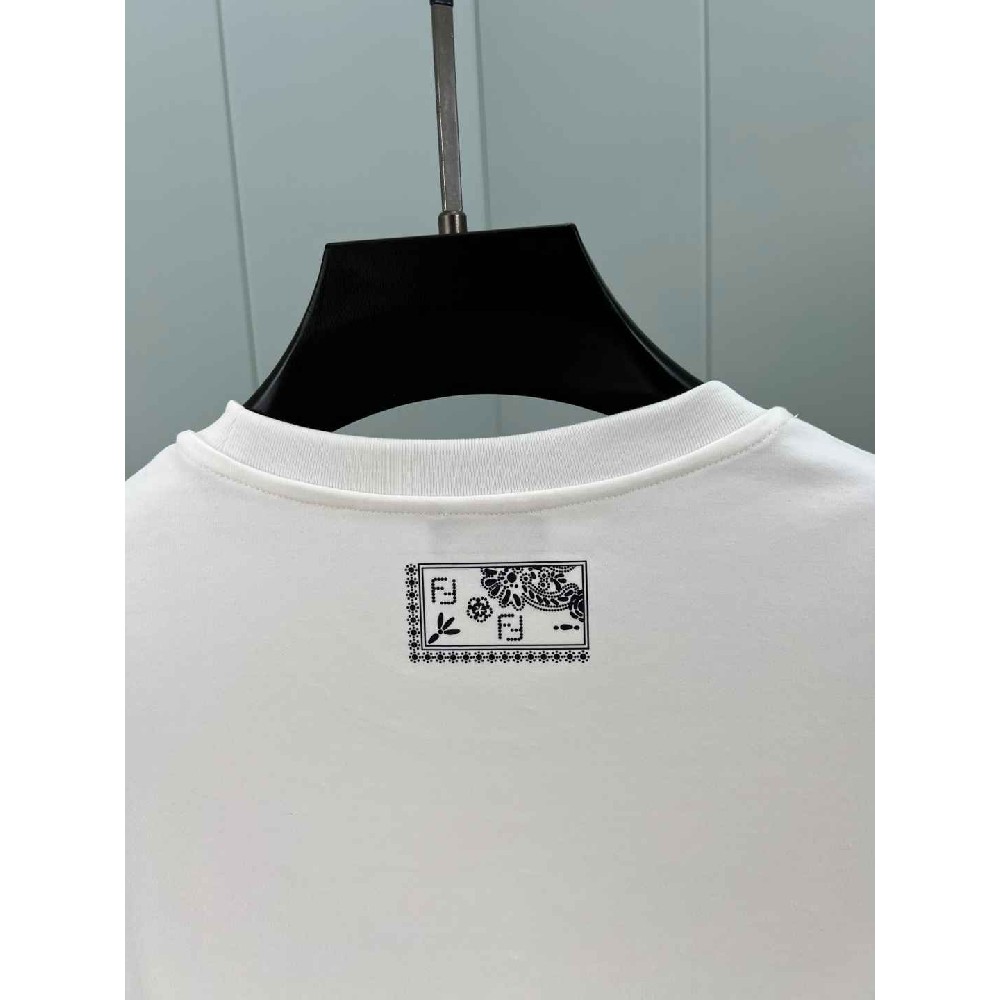 Fendi T Shirt FEY0136