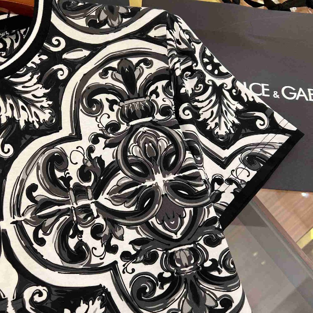 DOLOE & GABBANA T Shirt DGY0006