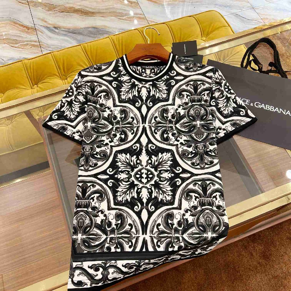 DOLOE & GABBANA T Shirt DGY0006