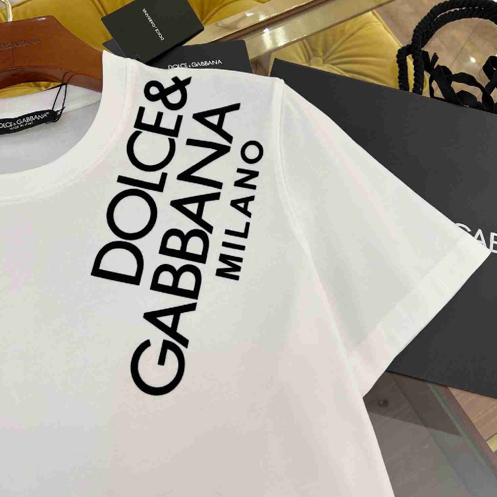 DOLOE & GABBANA T Shirt DGY0018