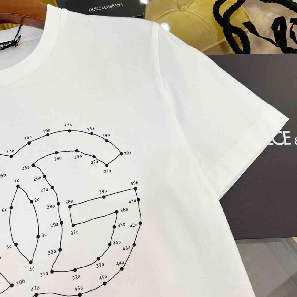 DOLOE & GABBANA T Shirt DGY0026