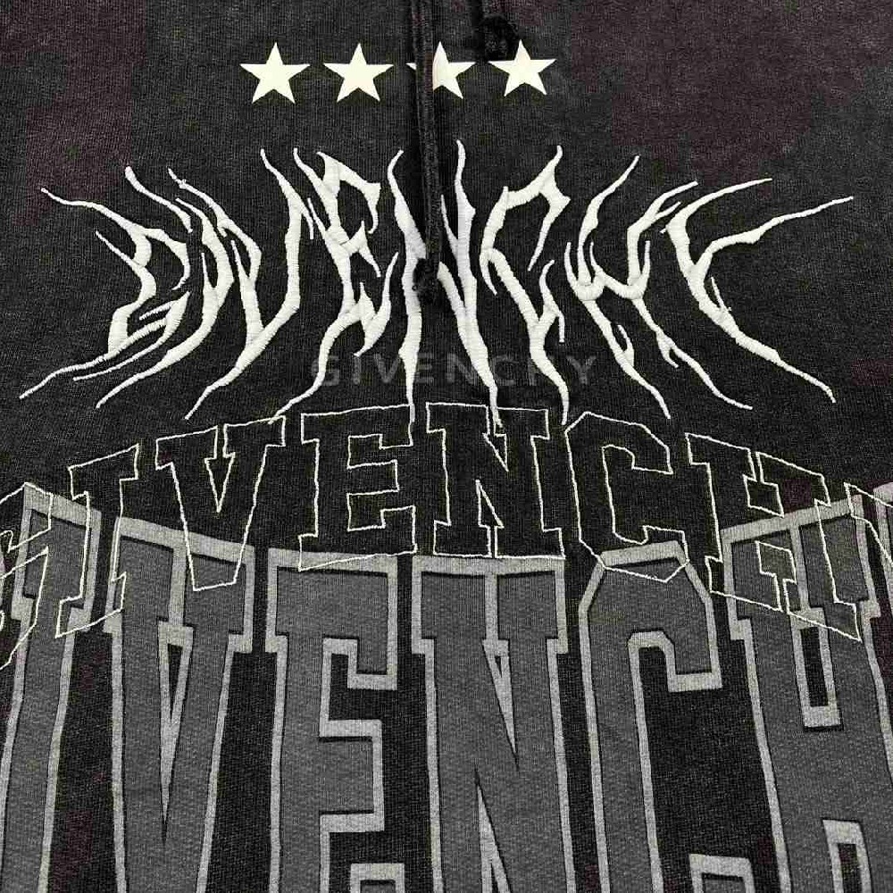 Givenchy Tops GVY0011