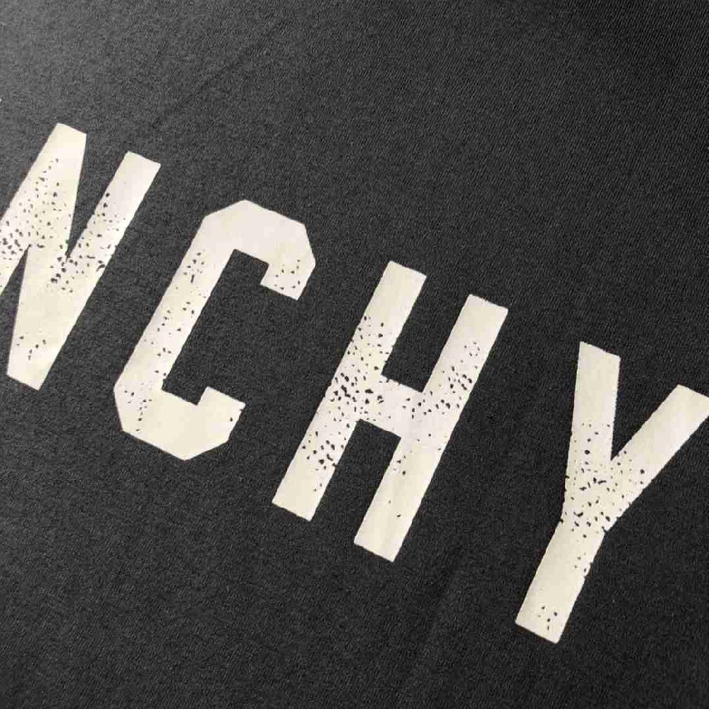 Givenchy T-shirt GVY0036