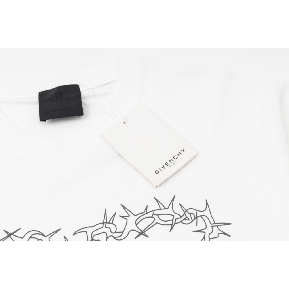Givenchy T-shirt GVY0039