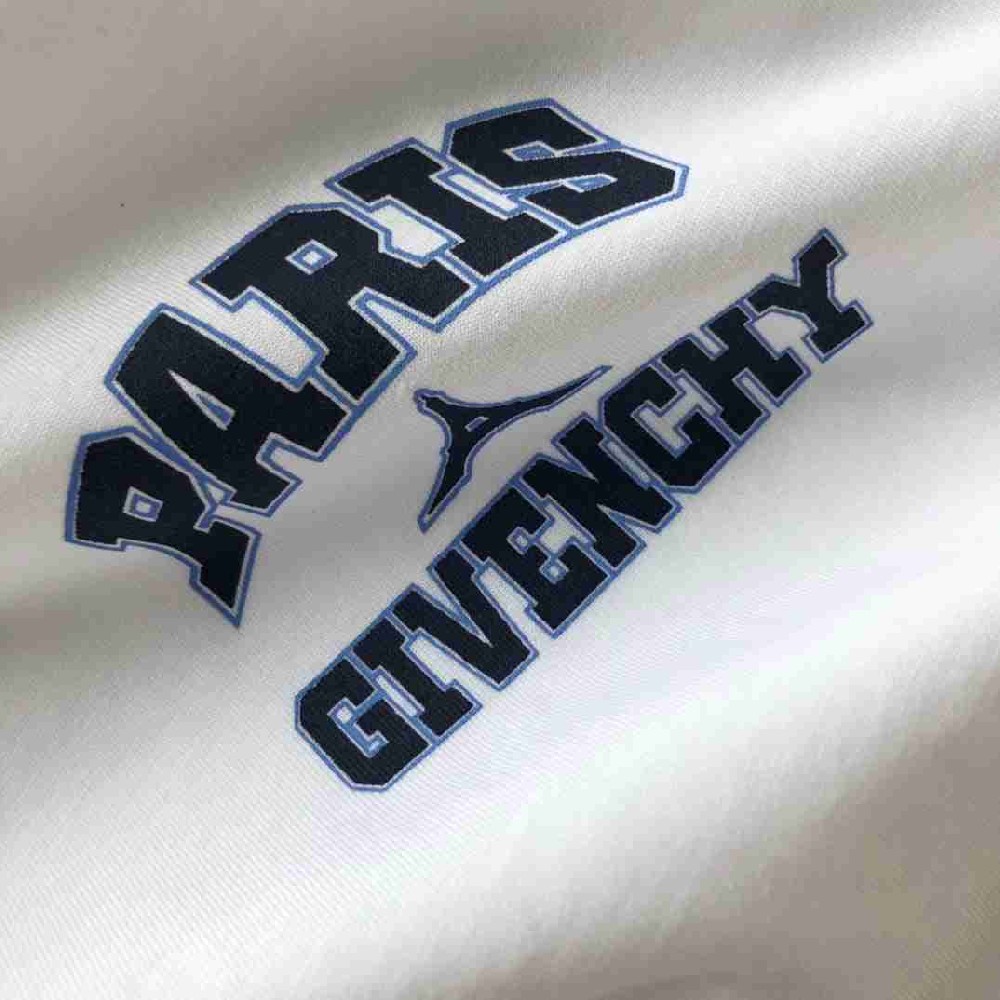 Givenchy T-shirt GVY0042