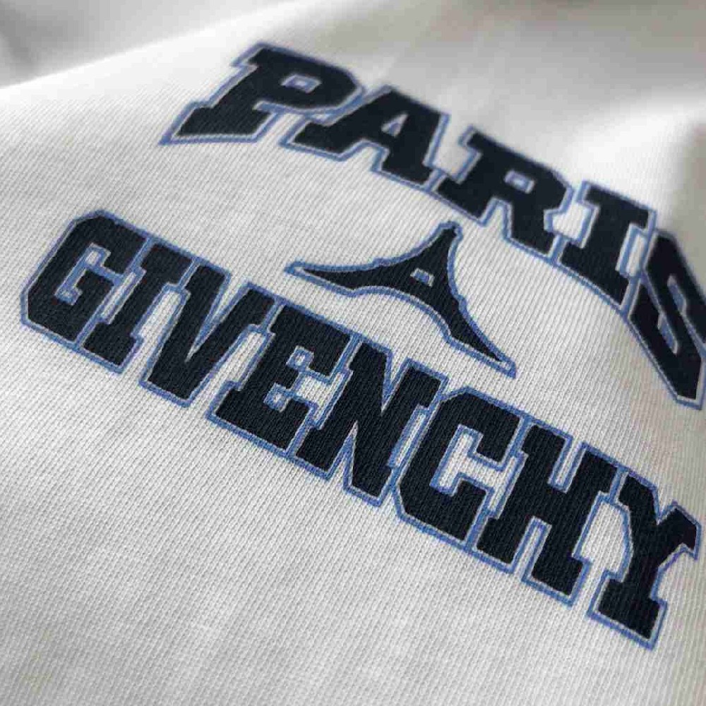 Givenchy T-shirt GVY0042