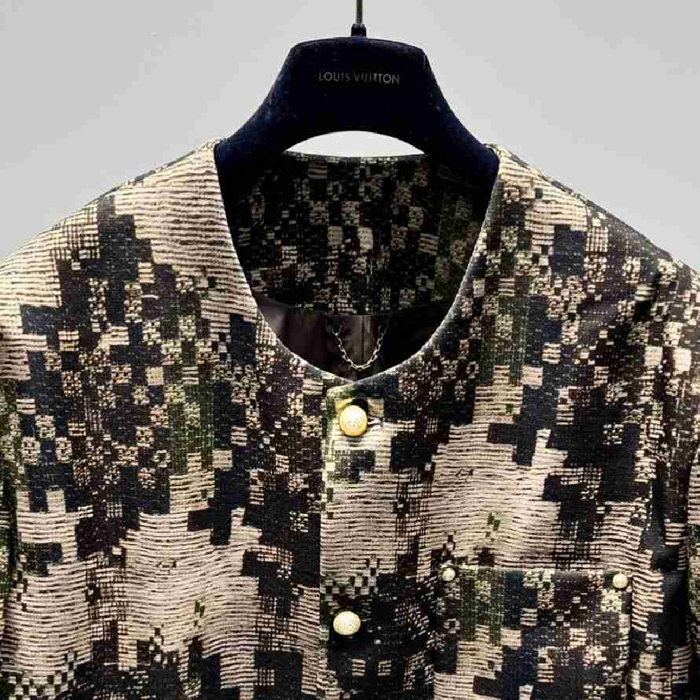 Louis Vuitton Tops LVY0332