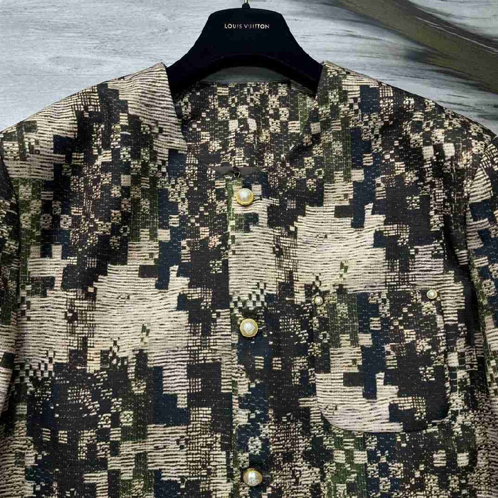 Louis Vuitton Tops LVY0332