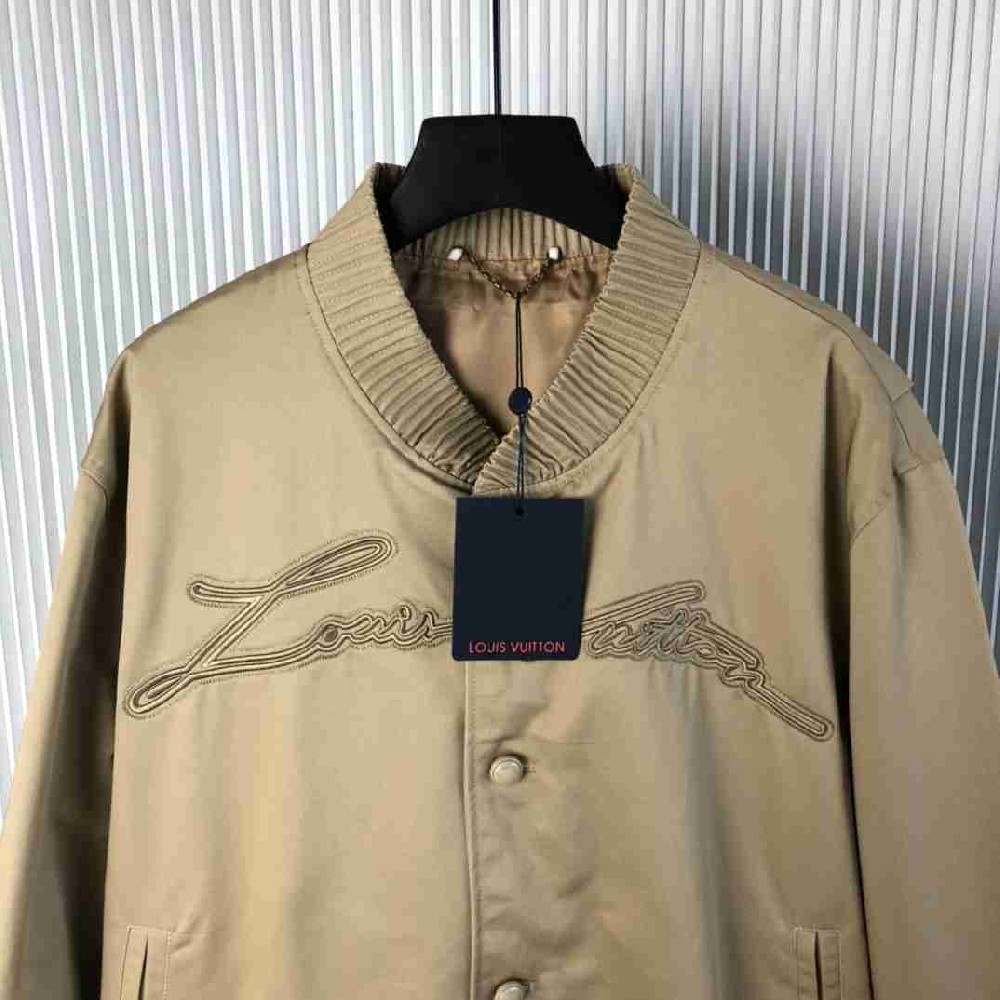 Louis Vuitton Tops LVY0425