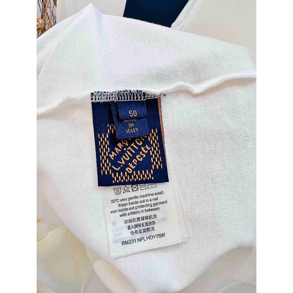Louis Vuitton T Shirt LVY0437