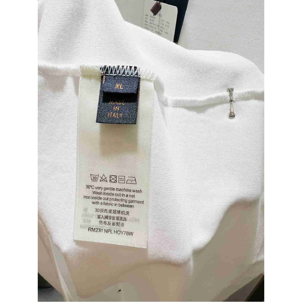 Louis Vuitton T Shirt LVY0452