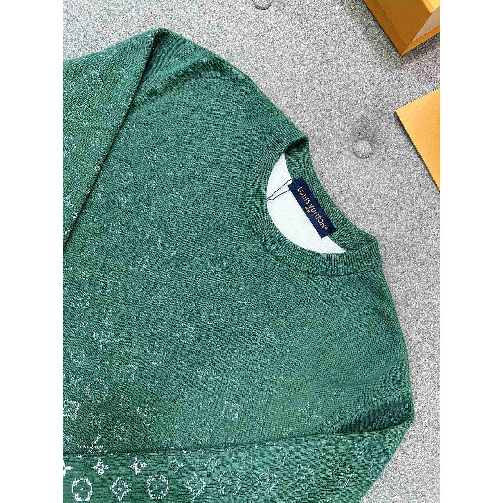 Louis Vuitton Tops LVY0453