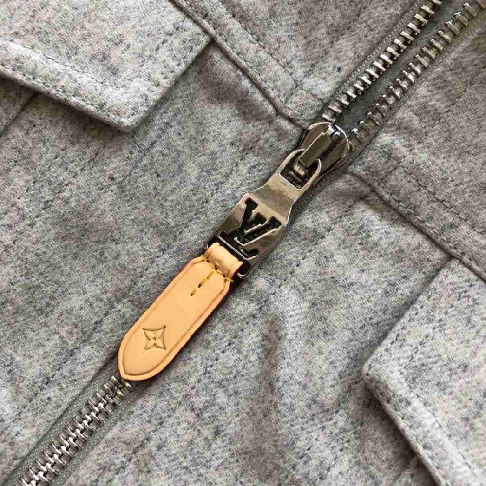 Louis Vuitton Tops LVY0480