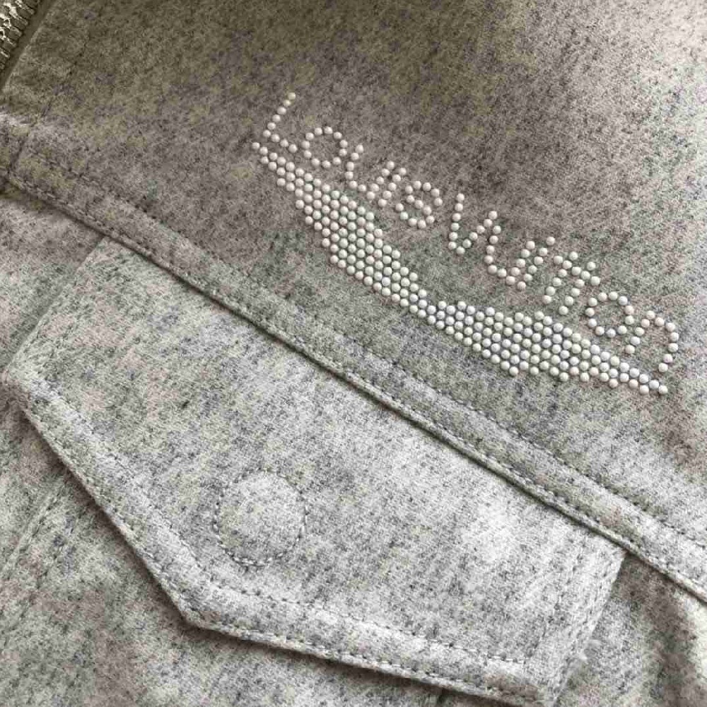 Louis Vuitton Tops LVY0480