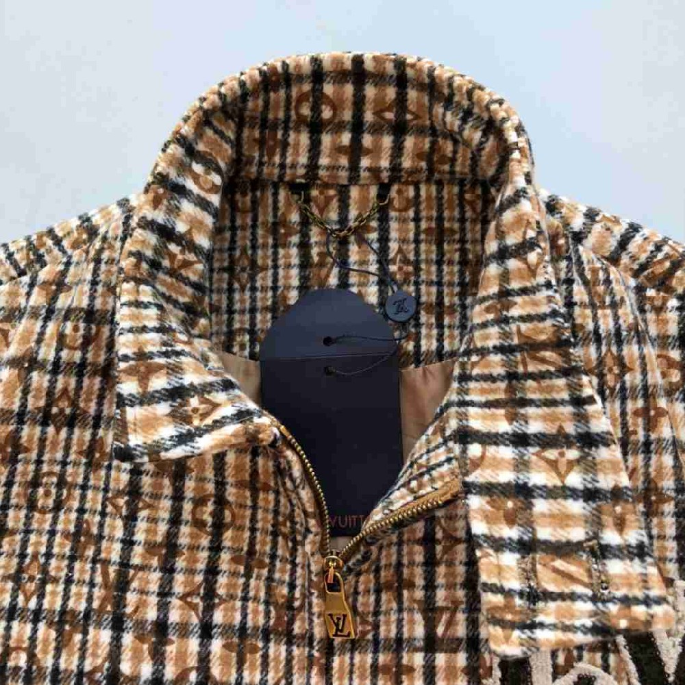 Louis Vuitton Tops LVY0488