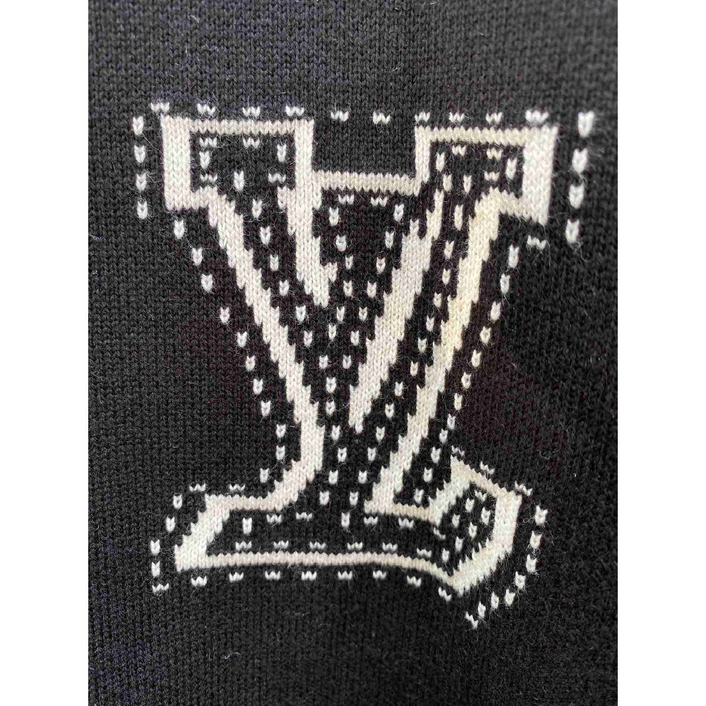 Louis Vuitton Tops LVY0495