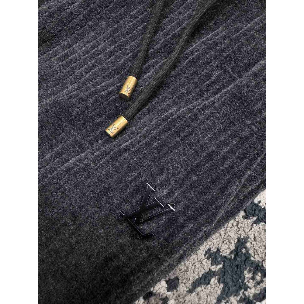 Louis Vuitton Set LVY0511