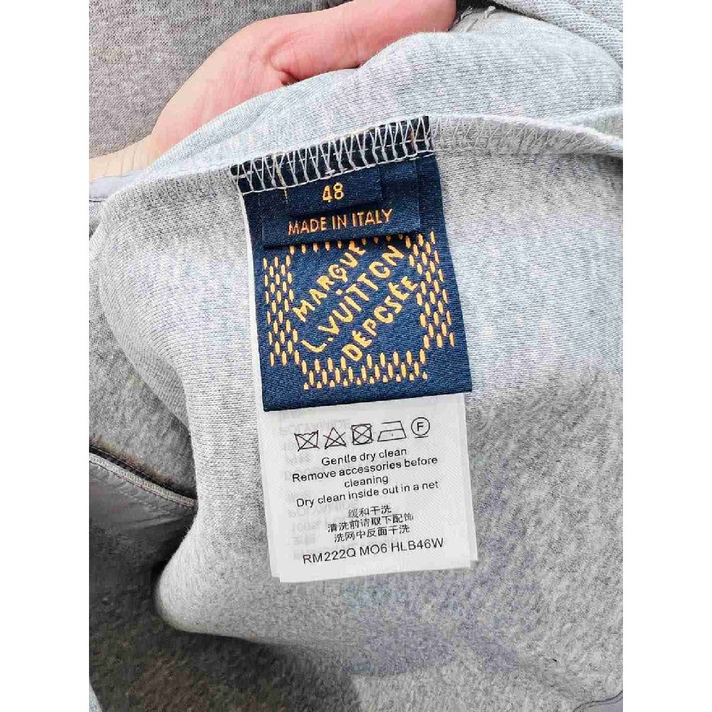 Louis Vuitton Tops LVY0531