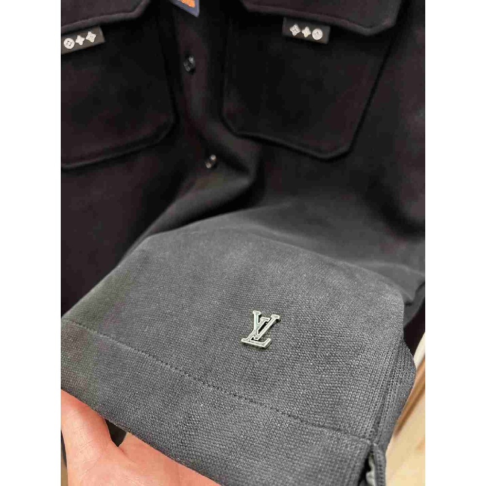 Louis Vuitton Tops LVY0532