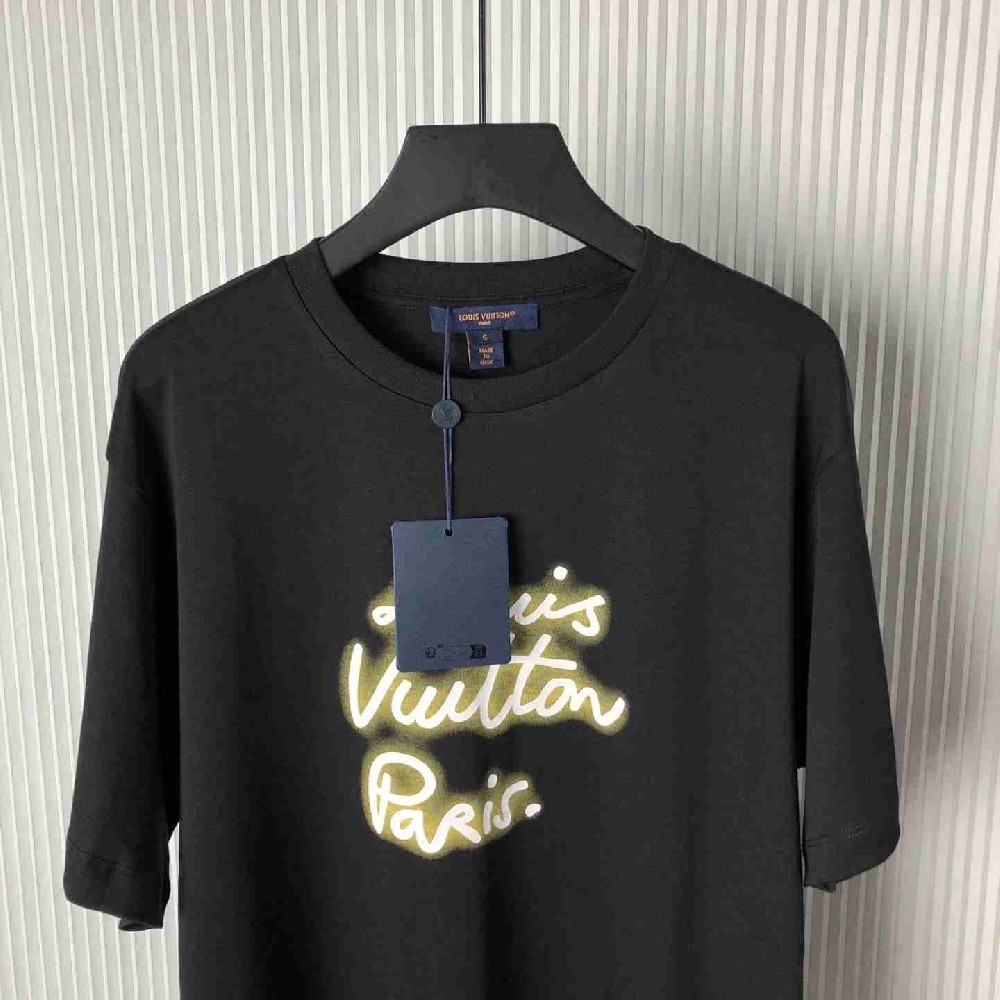 Louis Vuitton T Shirt LVY0539