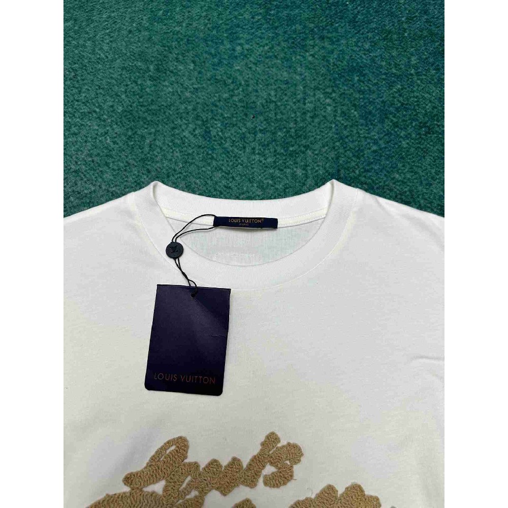 Louis Vuitton T Shirt LVY0579