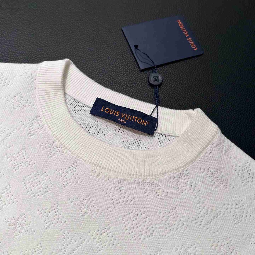 Louis  Vuitton T Shirt LVY0588