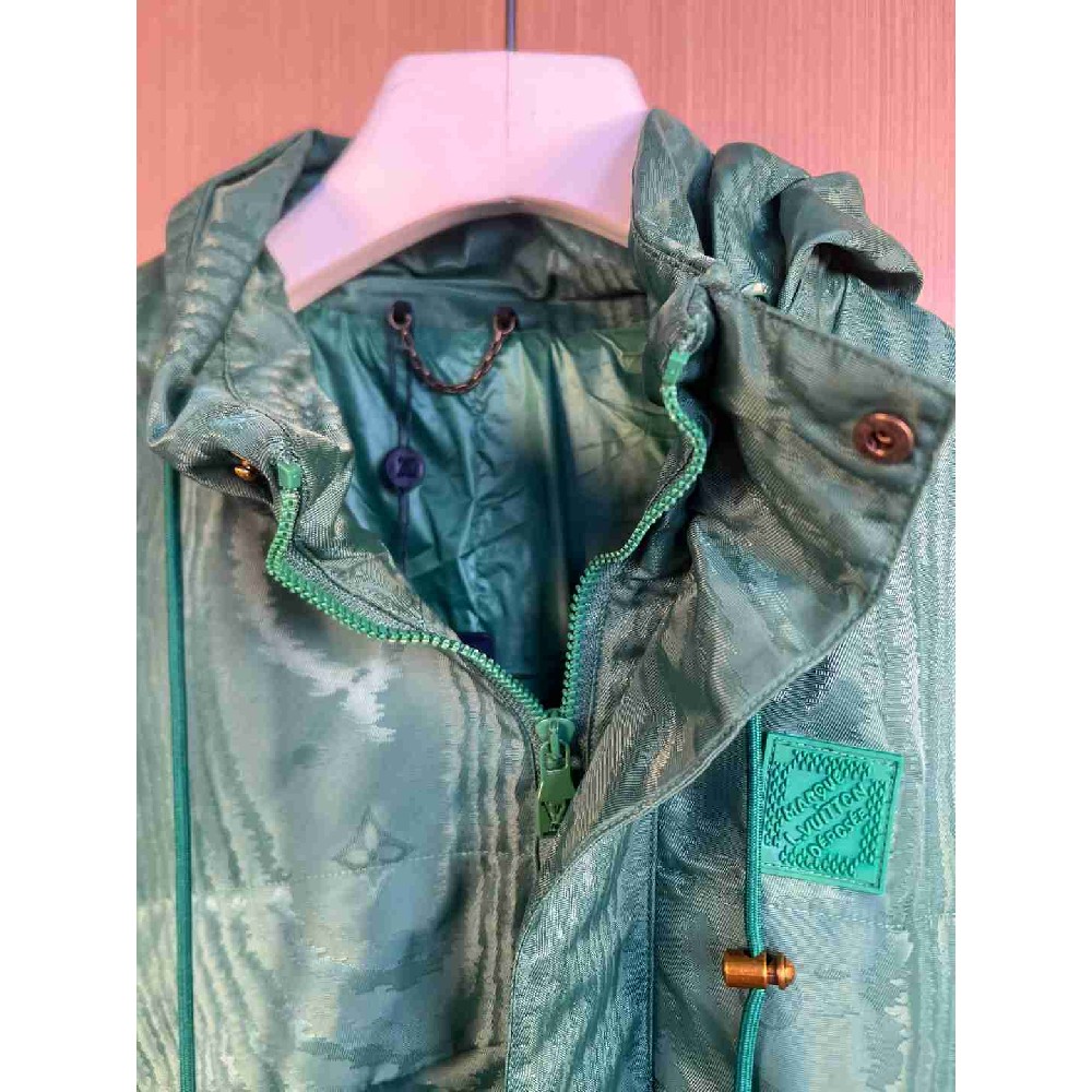 Louis  Vuitton Tops LVY0600