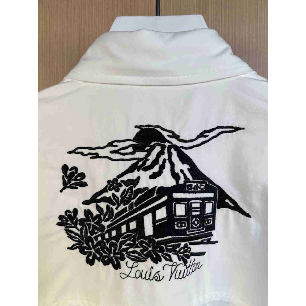 Louis  Vuitton T Shirt LVY0605