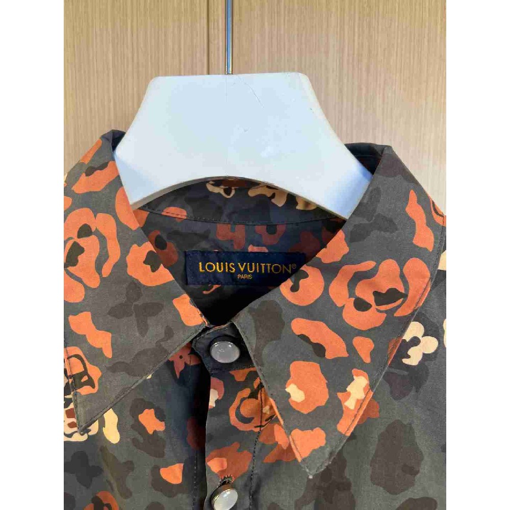 Louis   Vuitton T Shirt LVY0614