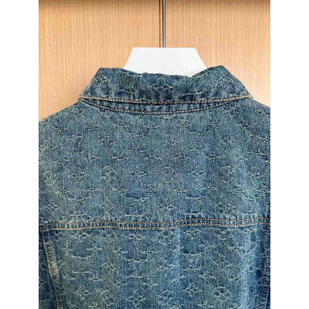 Louis Vuitton Tops LVY0618