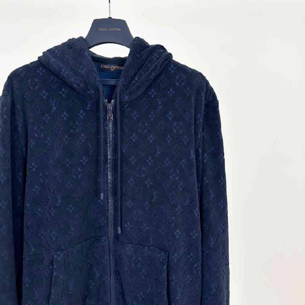 Louis Vuitton Tops LVY0634