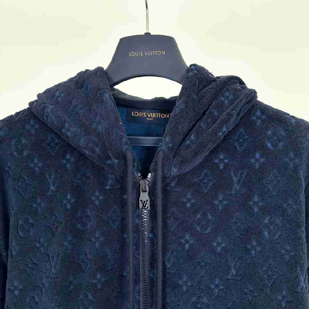 Louis Vuitton Tops LVY0634