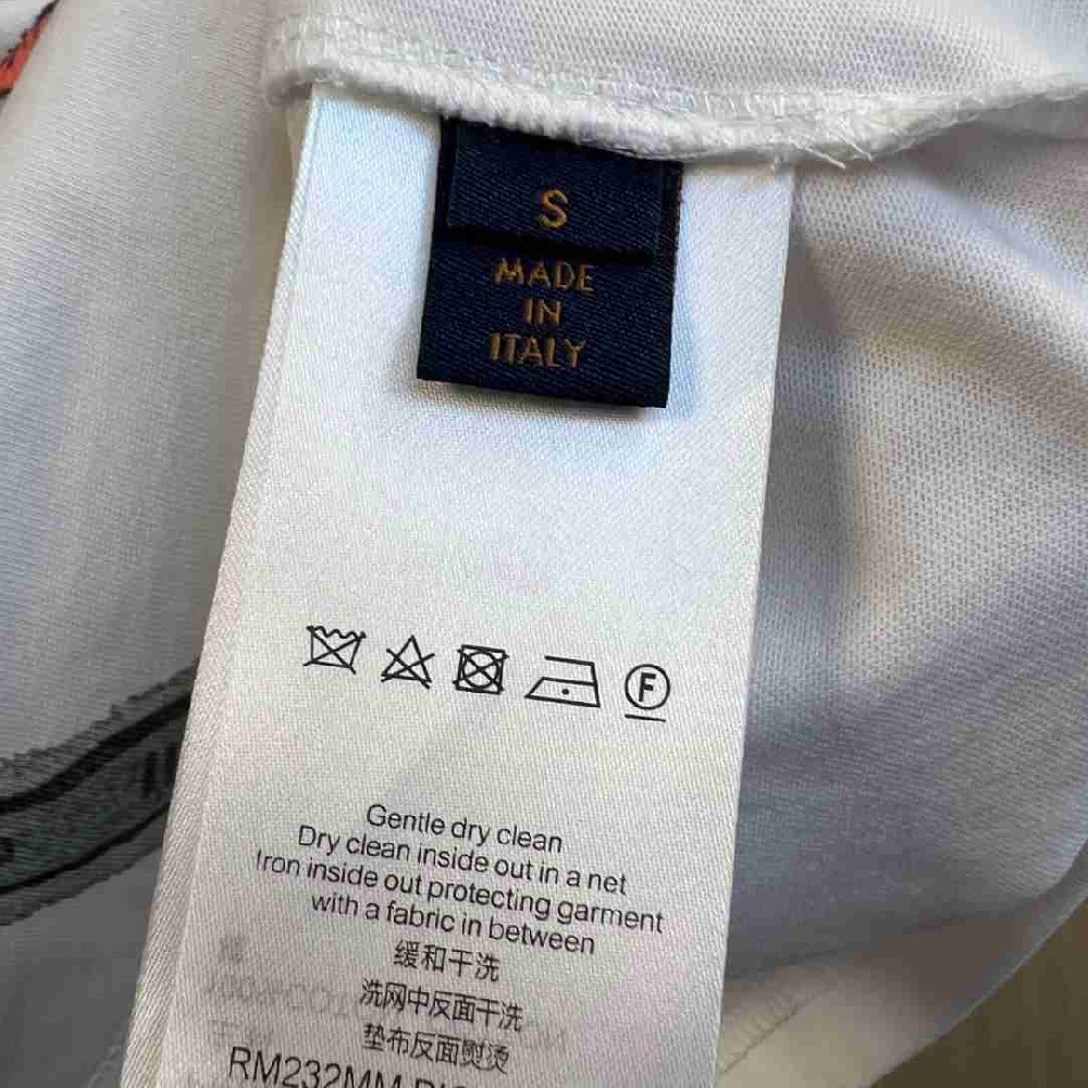 Louis Vuitton T Shirt LVY0640