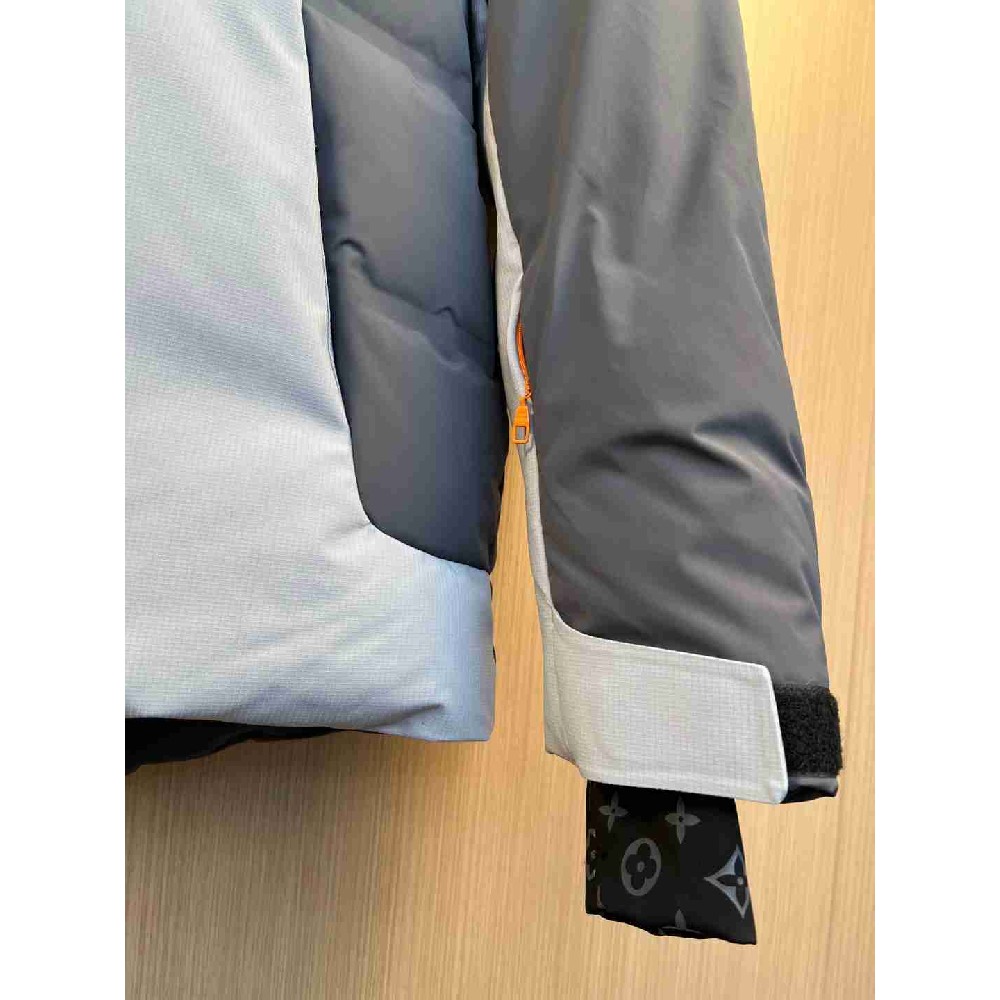 Louis  Vuitton Tops LVY0683