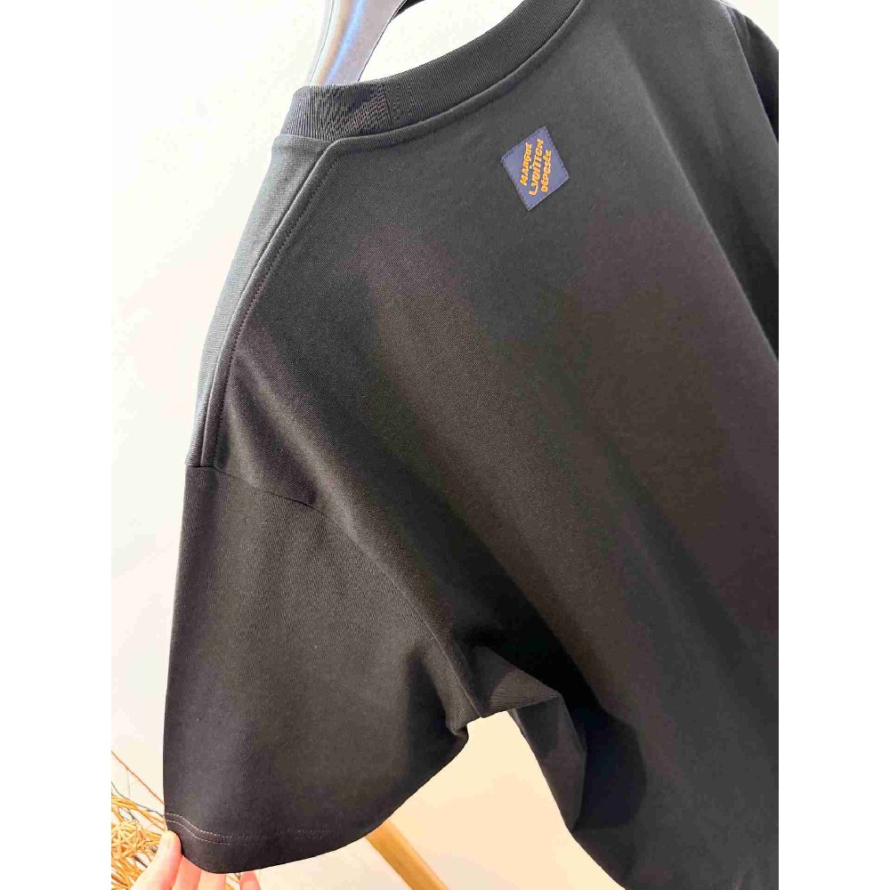 Louis   Vuitton T-shirt LVY0689