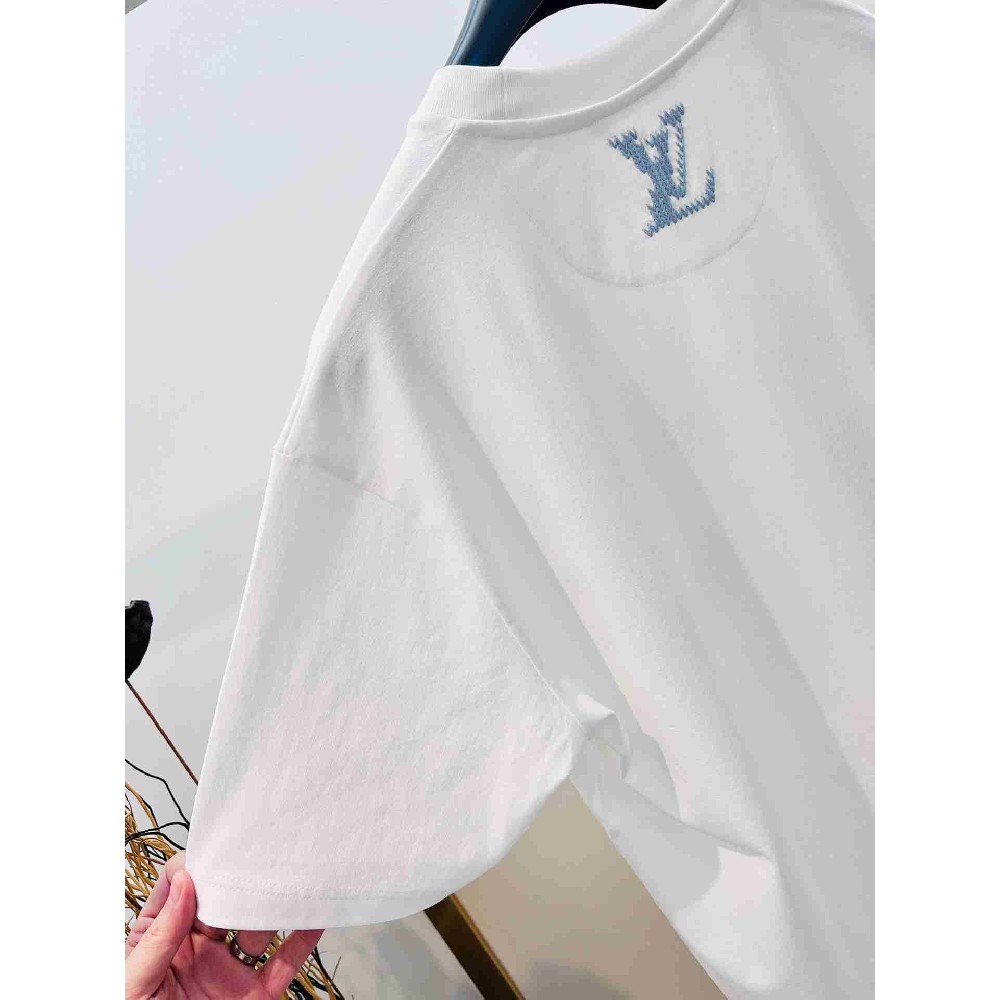Louis   Vuitton T-shirt LVY0694