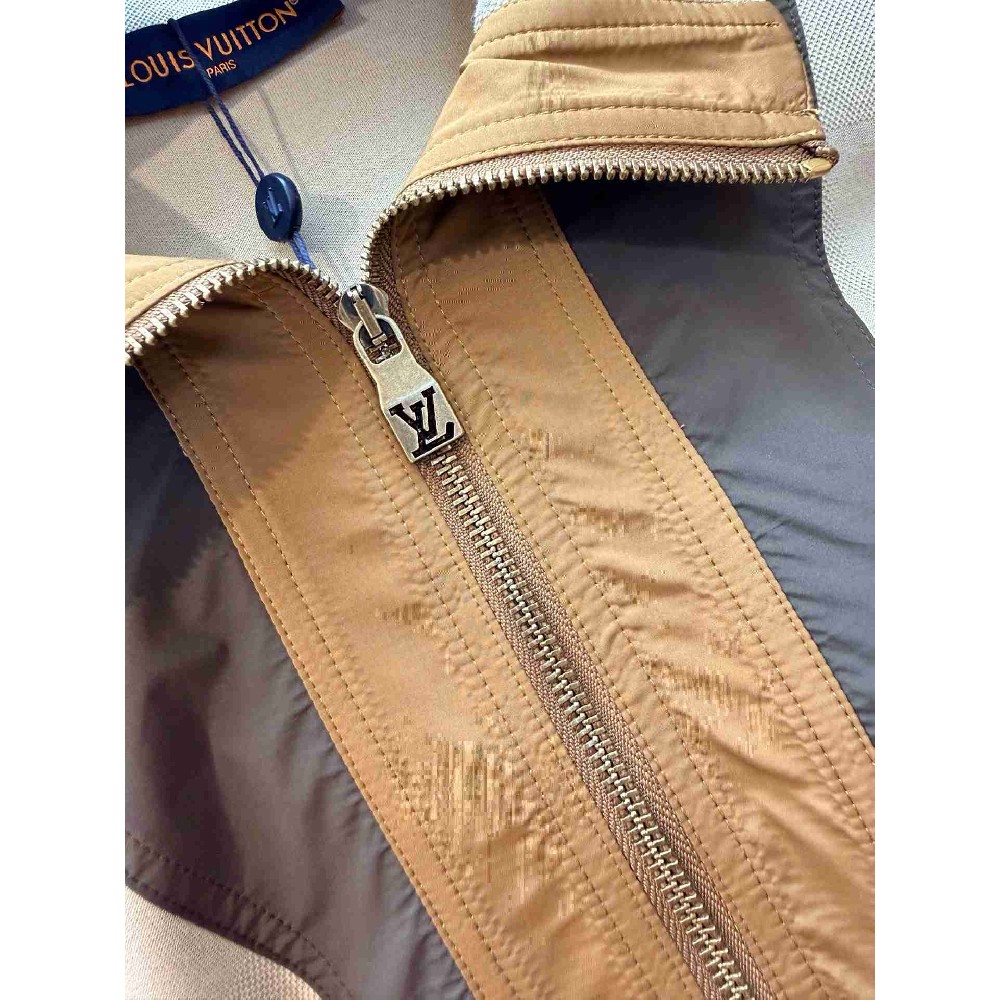 Louis   Vuitton Set LVY0701