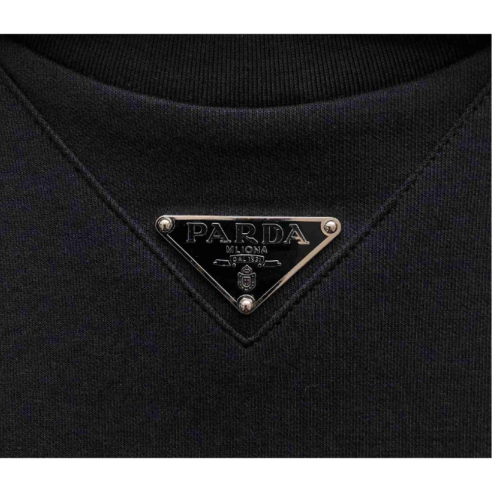 Prada  T Shirt PAY0237