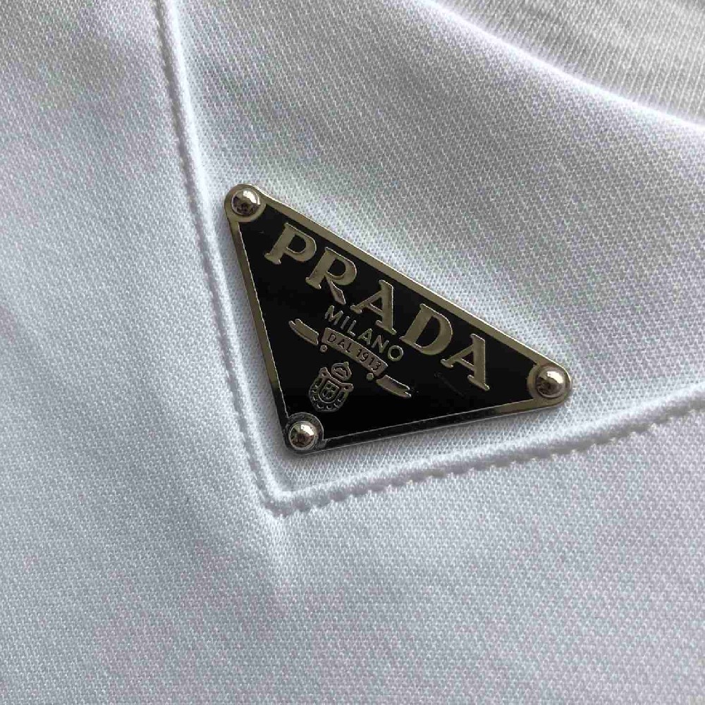 Prada  T Shirt PAY0241