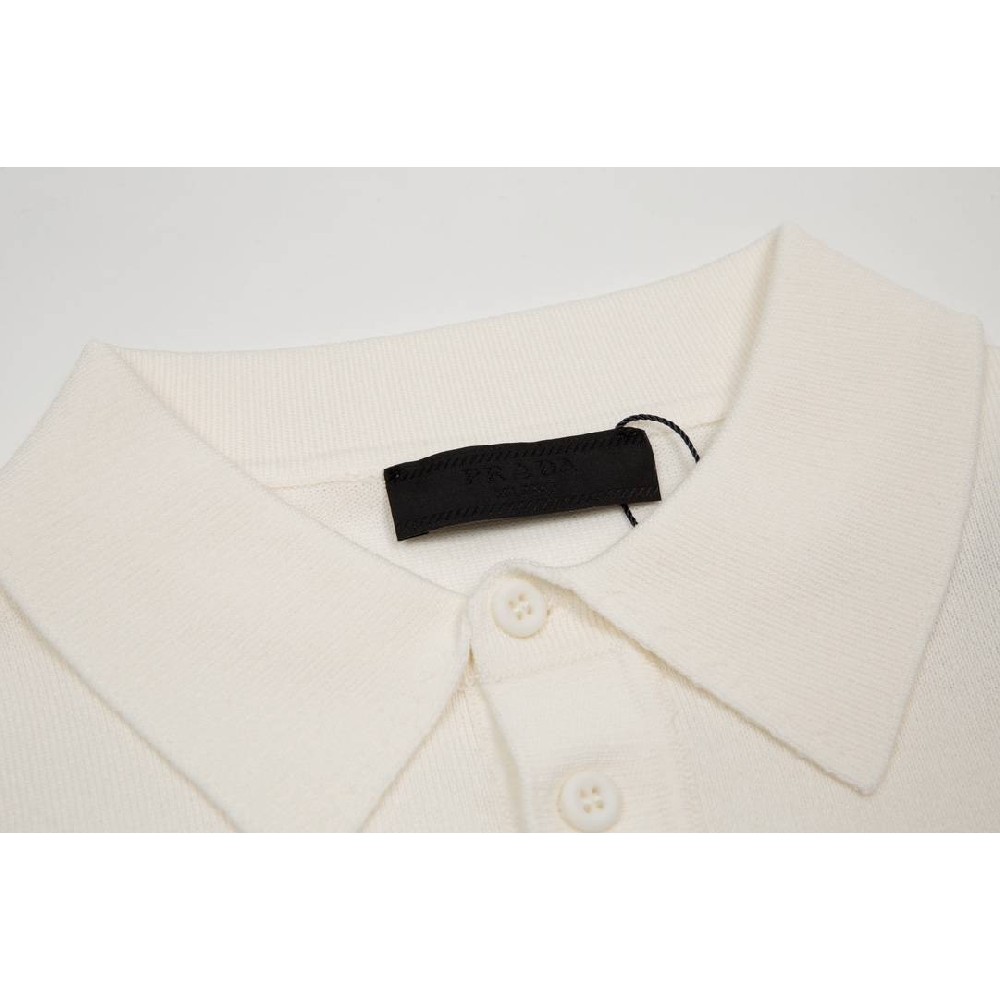 Prada T-shirt (sale) TJY0061