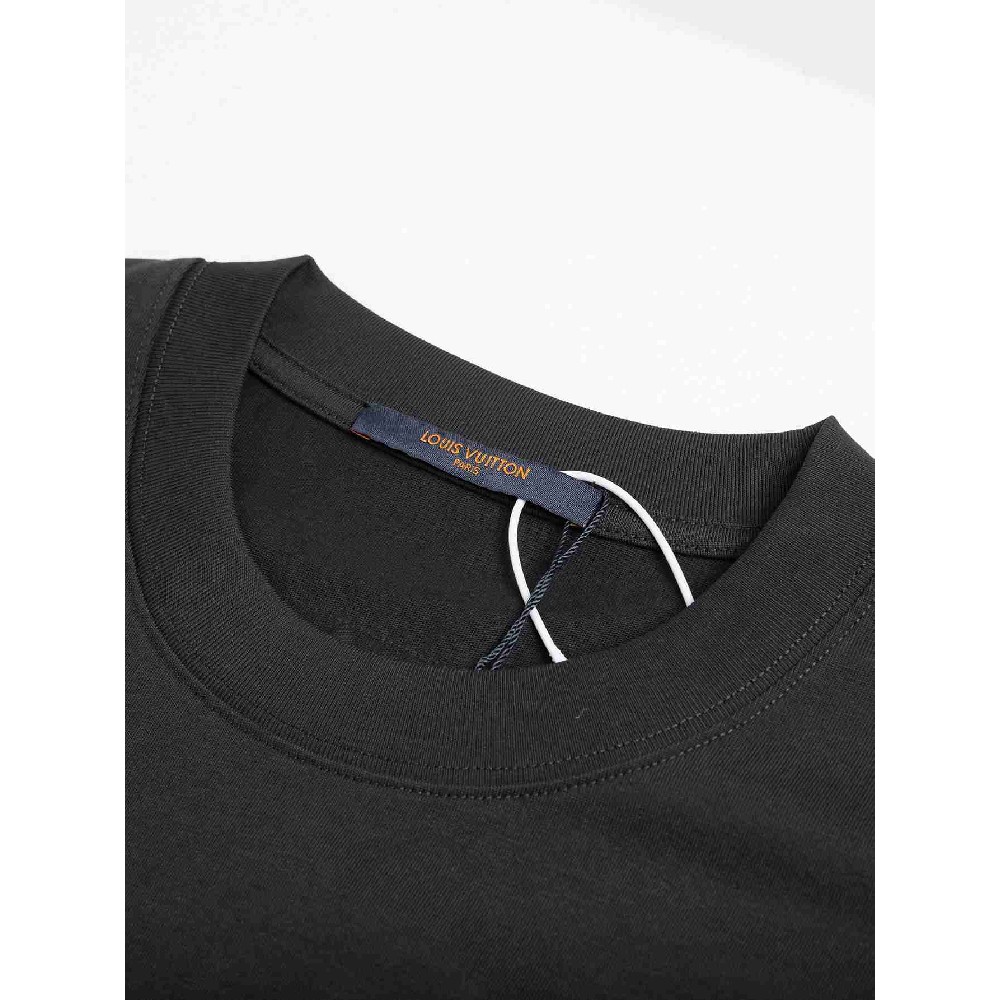 Louis Vuitton T-shirt (sale) TJY0204