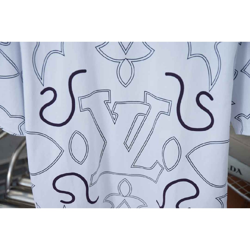 Louis Vuitton T-shirt (sale) TJY0226