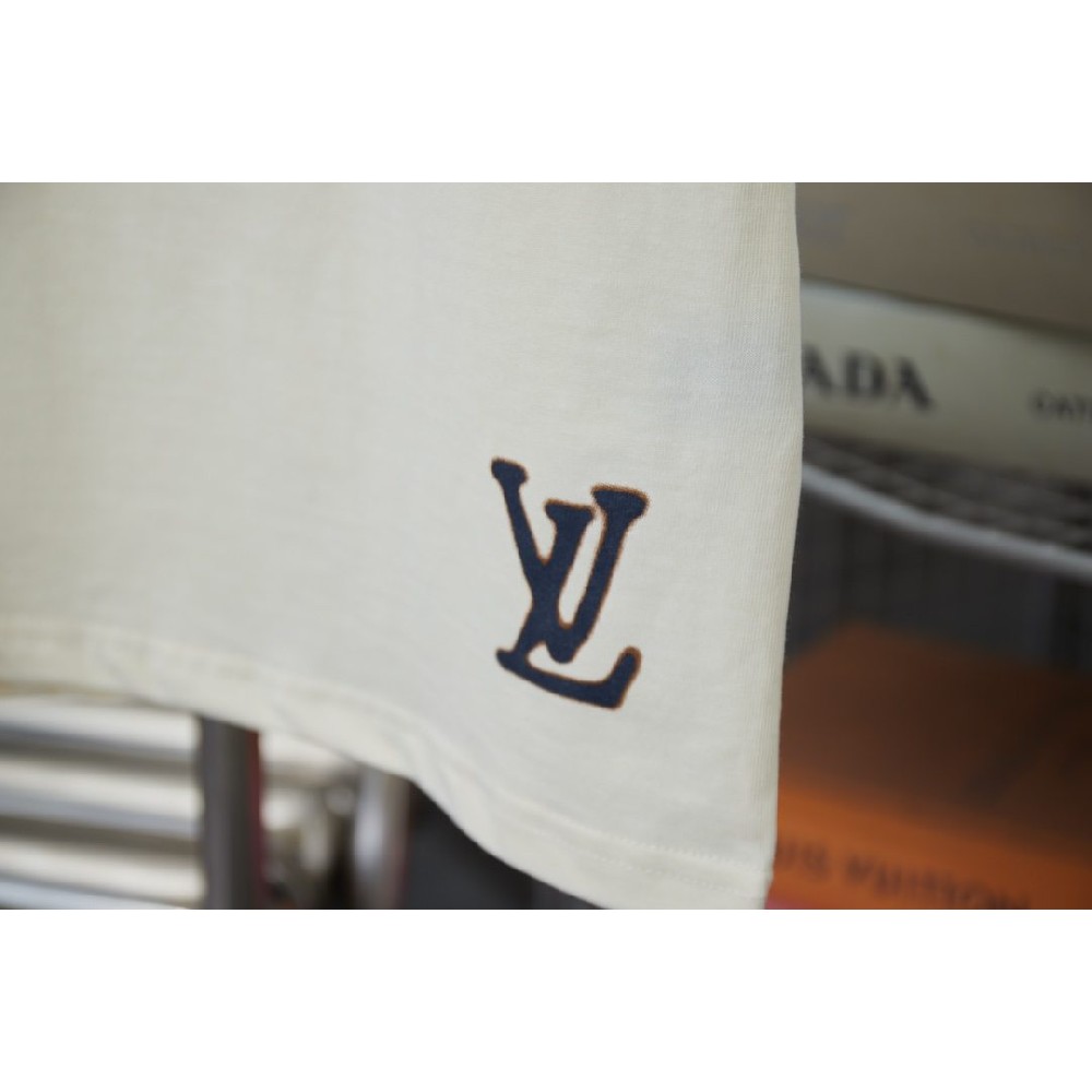 Louis Vuitton T-shirt (sale) TJY0227