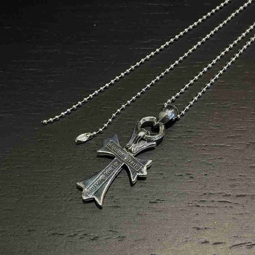 Ch*0me He**ts necklace (silver s925)