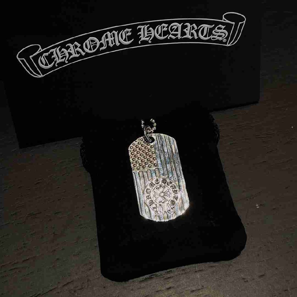 Ch*0me He**ts necklace (silver s925)