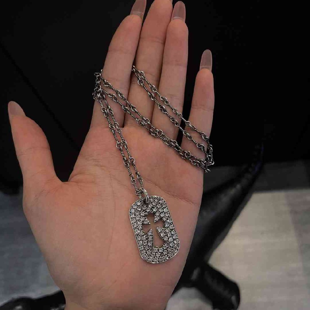 Ch*0me He**ts necklace (silver s925)