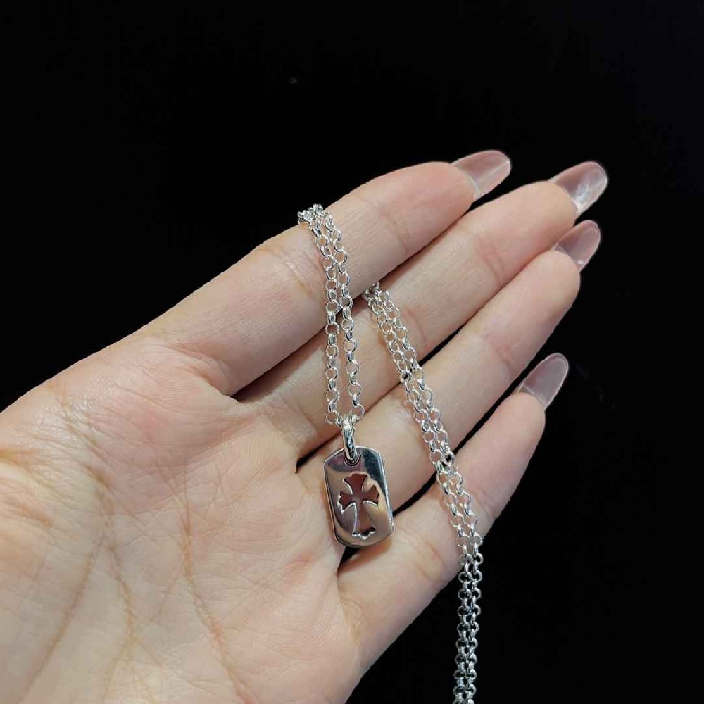 Ch*0me He**ts necklace (silver s925)