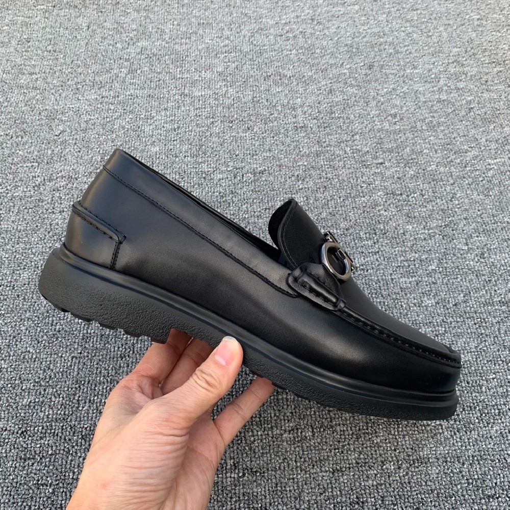 Salvatore Ferragamo SF0016